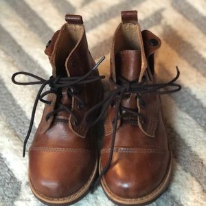 Mikoleon hand made leather boots